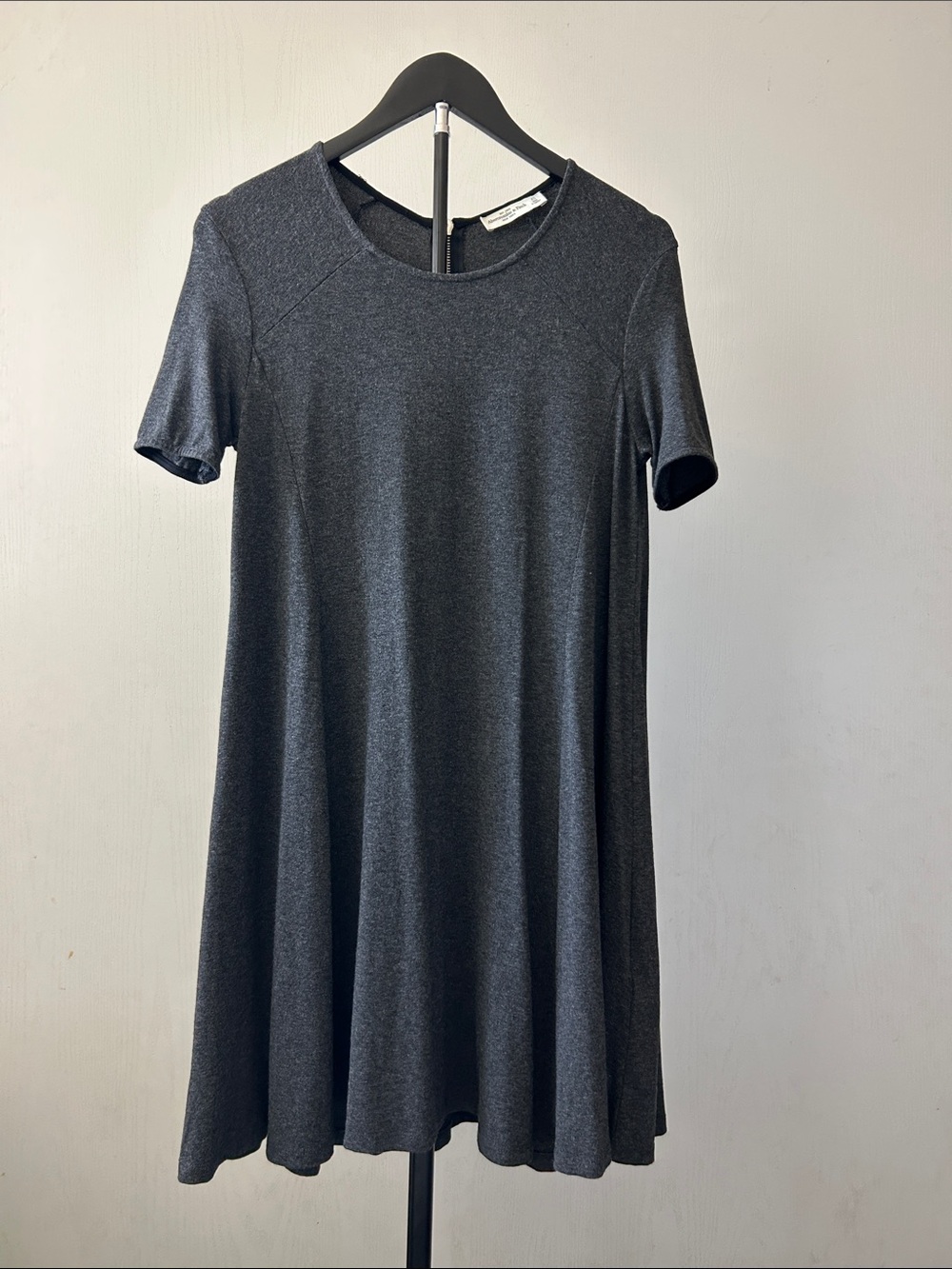 Abercrombie & Fitch Short Sleeve Mini Swing Dress in Charcoal Gray